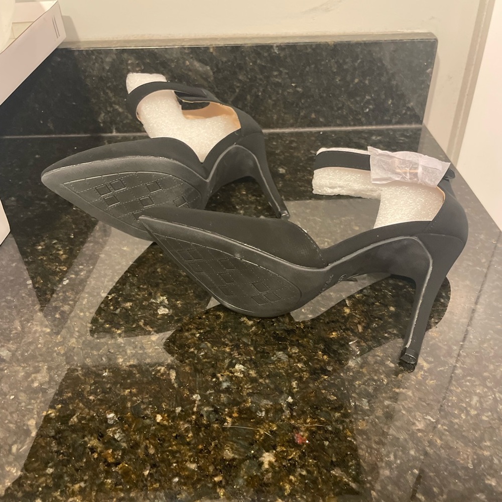 DREAM PAIRS NIB black stiletto heels - Picture 6 of 6